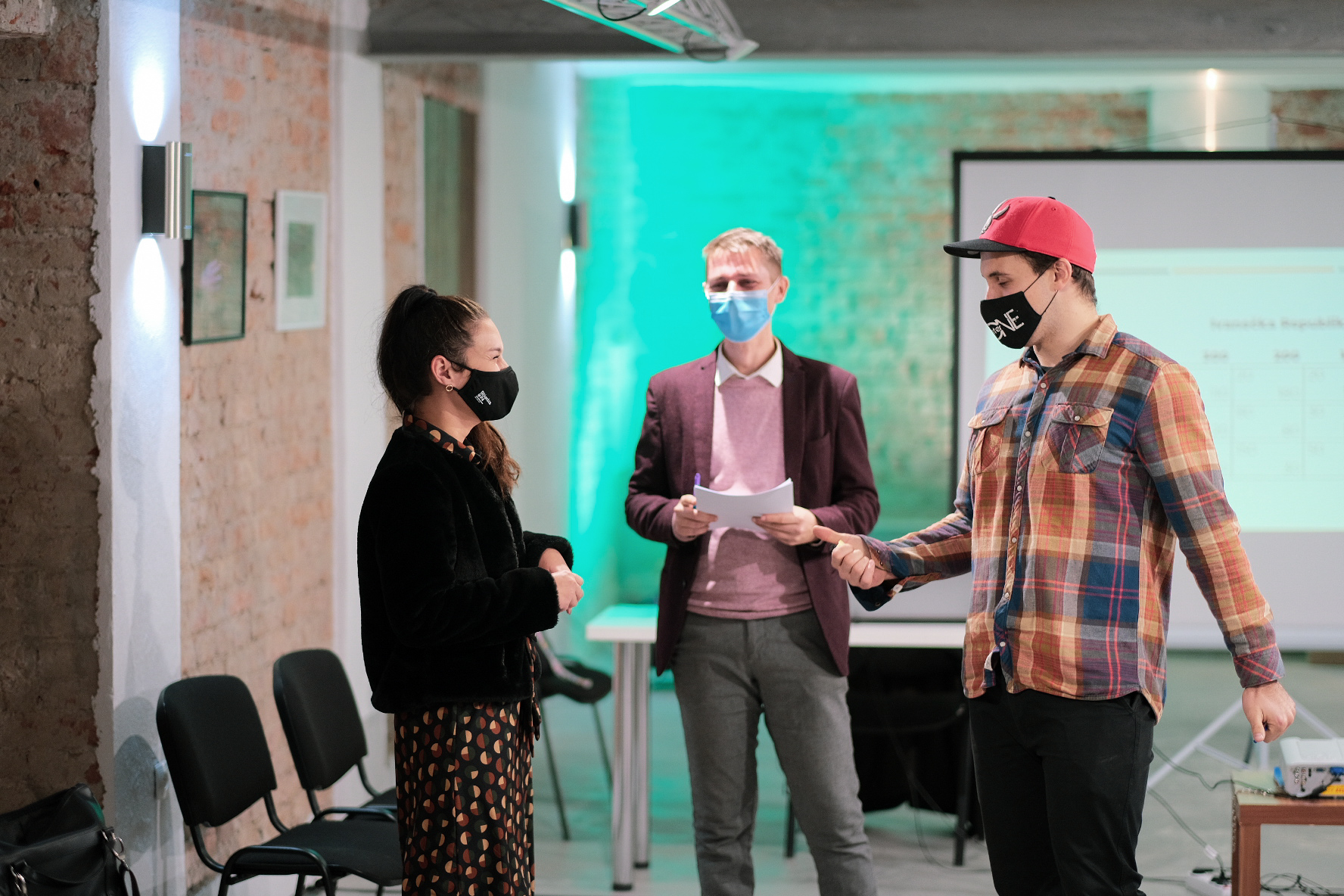 Učionica u P4: Ivanečka Republika vs. Ujedinjeni Ludbreški Emirati