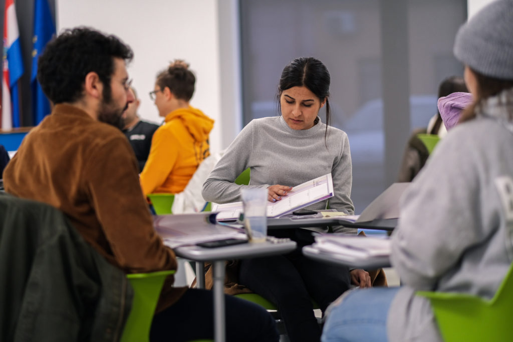 Objavljen Javni poziv za prijavu prijedloga za participativni proračun za mlade za 2022. godinu