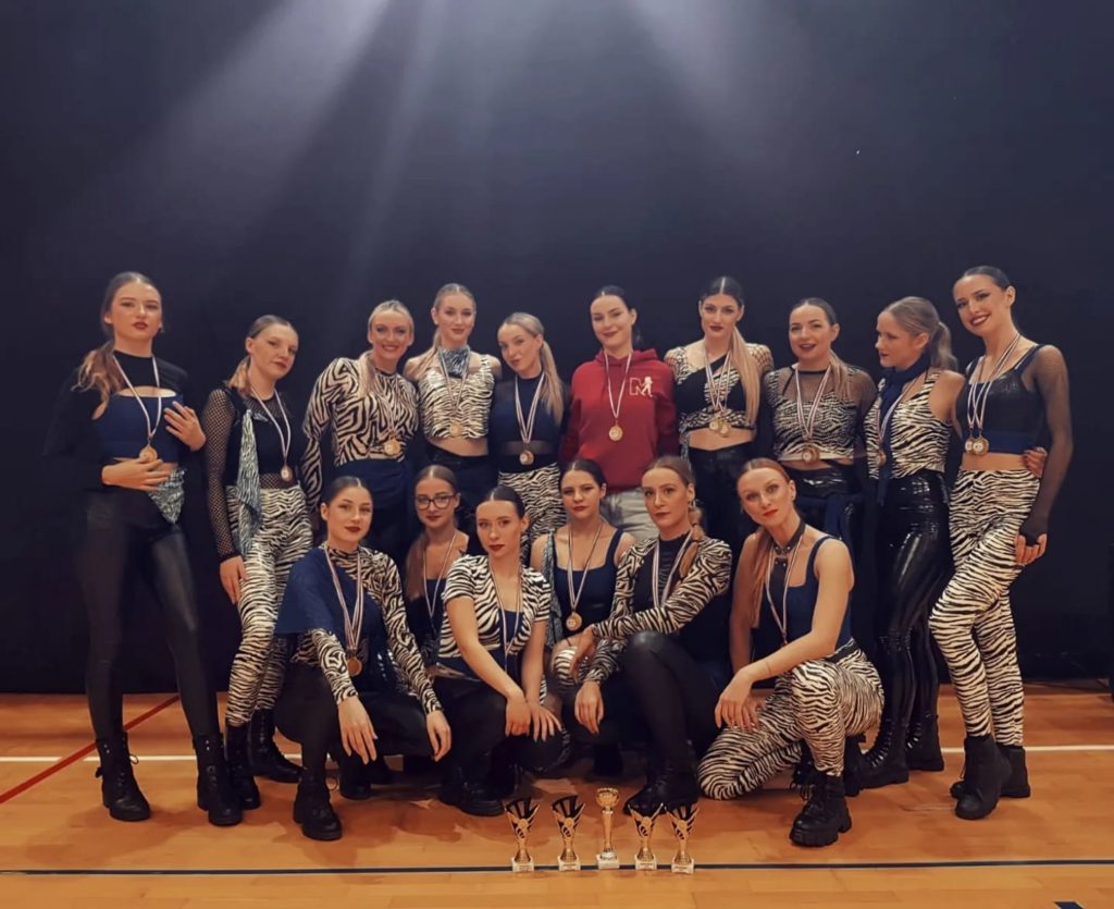 Prvo pa zlato! Bravo za plesnu sekciju u P4!