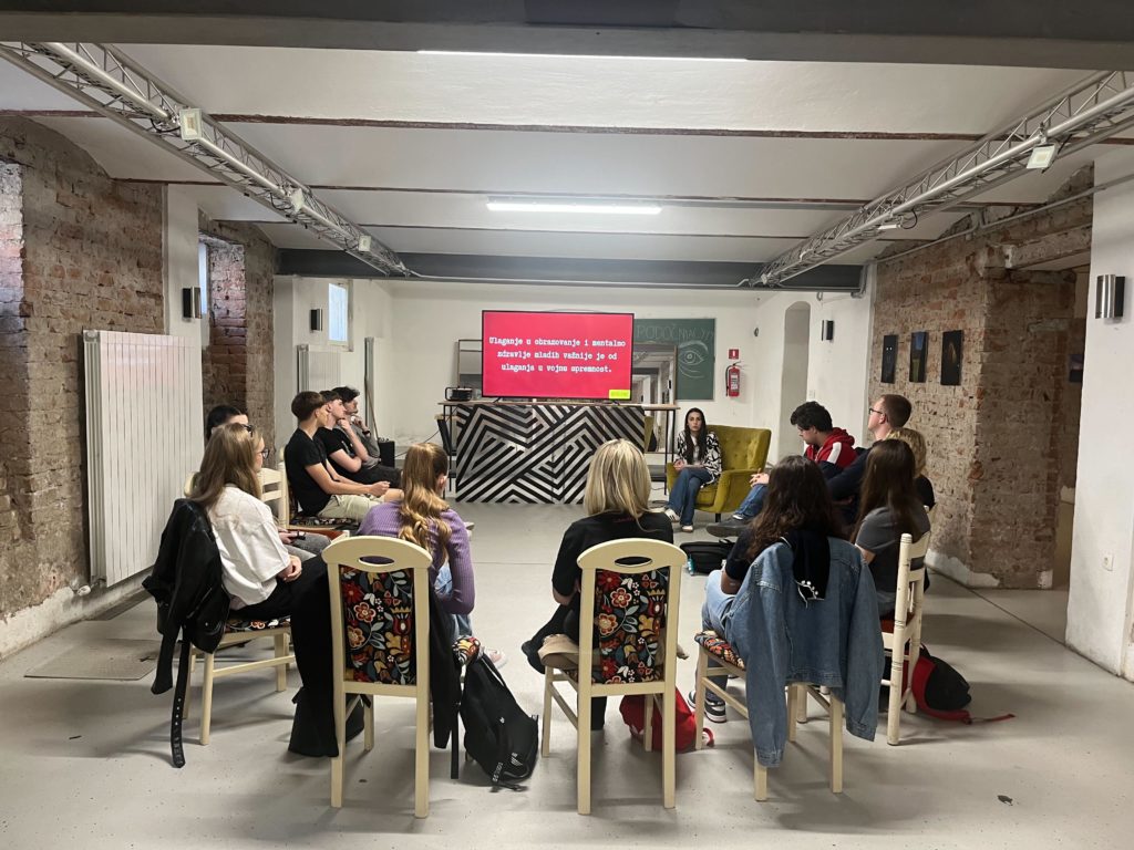 Parlaonica u P4: uvođenje vojnog roka – da/ne?