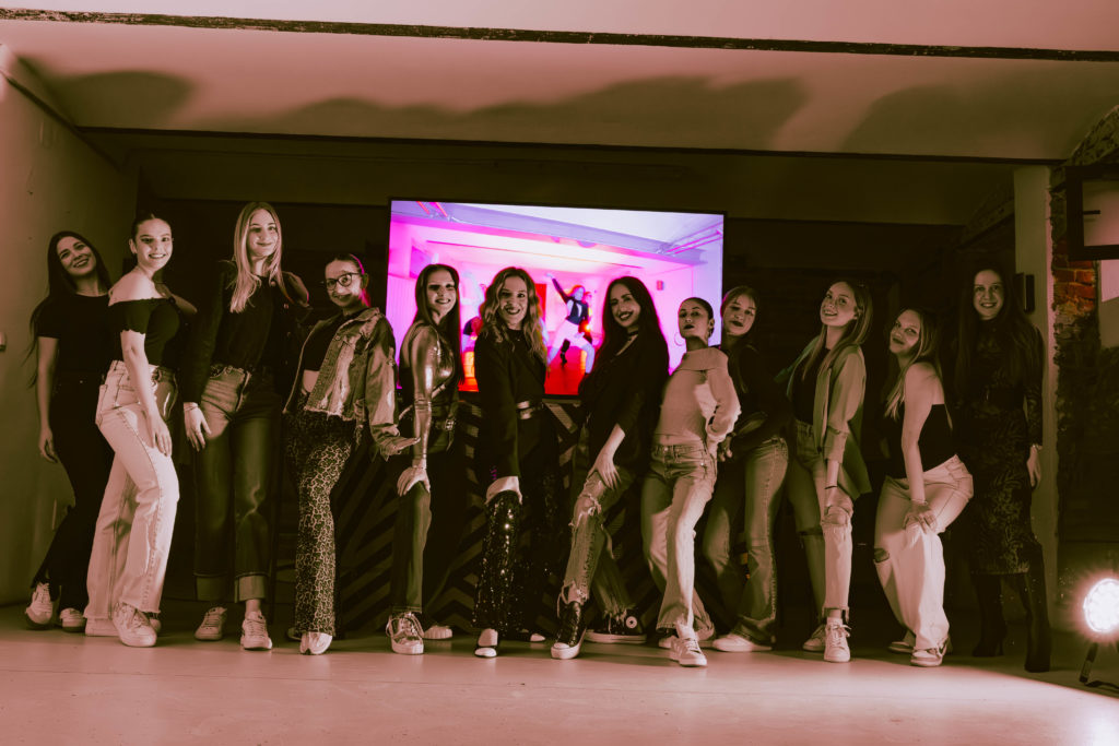 Mantra – plesna sekcija u P4 obilježila Svjetski dan plesa